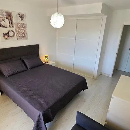 Cristianos Heated Pool Sea View Ac Апартаменты