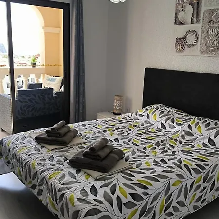Cristianos Heated Pool Sea View Ac Лос Кристианос