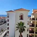 Cristianos Heated Pool Sea View Ac דירה