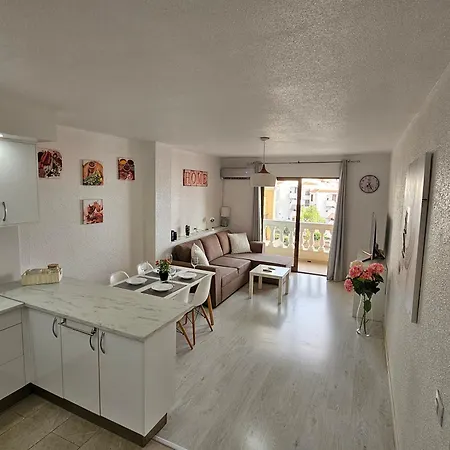 Cristianos Heated Pool Sea View Ac Los Cristianos