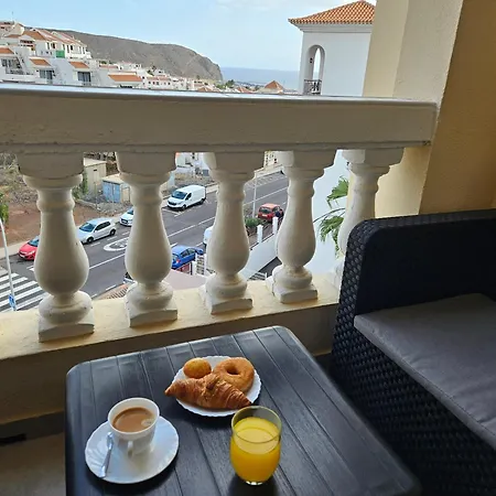 Cristianos Heated Pool Sea View Ac Los Cristianos