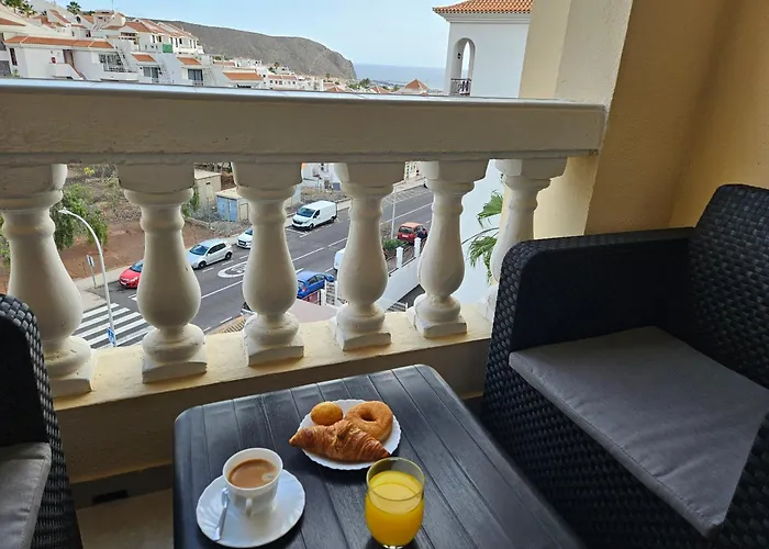 Cristianos Heated Pool Sea View Ac Los Cristianos